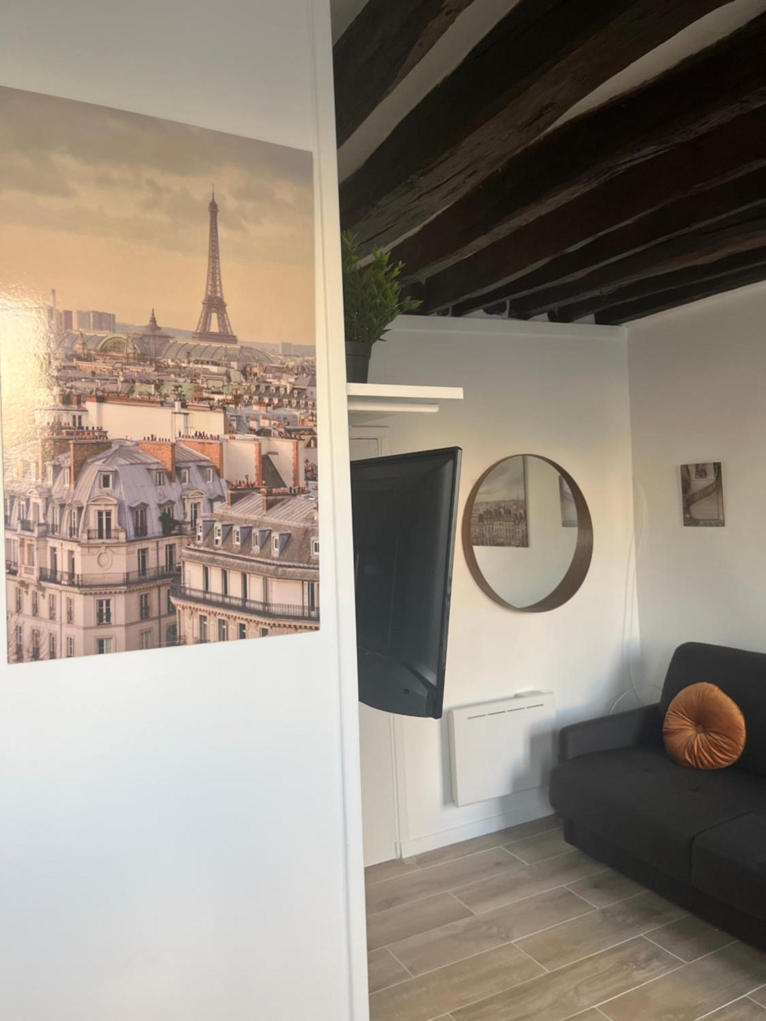Charmant Studio Au Coeur Du Marais Paris Bagian luar foto